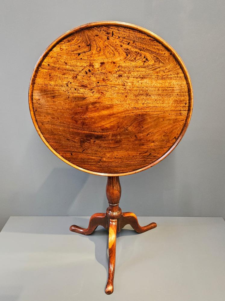 George II Snap Top Tripod Table - Image 5