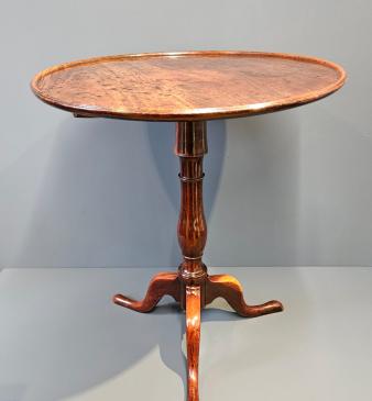 George II Snap Top Tripod Table