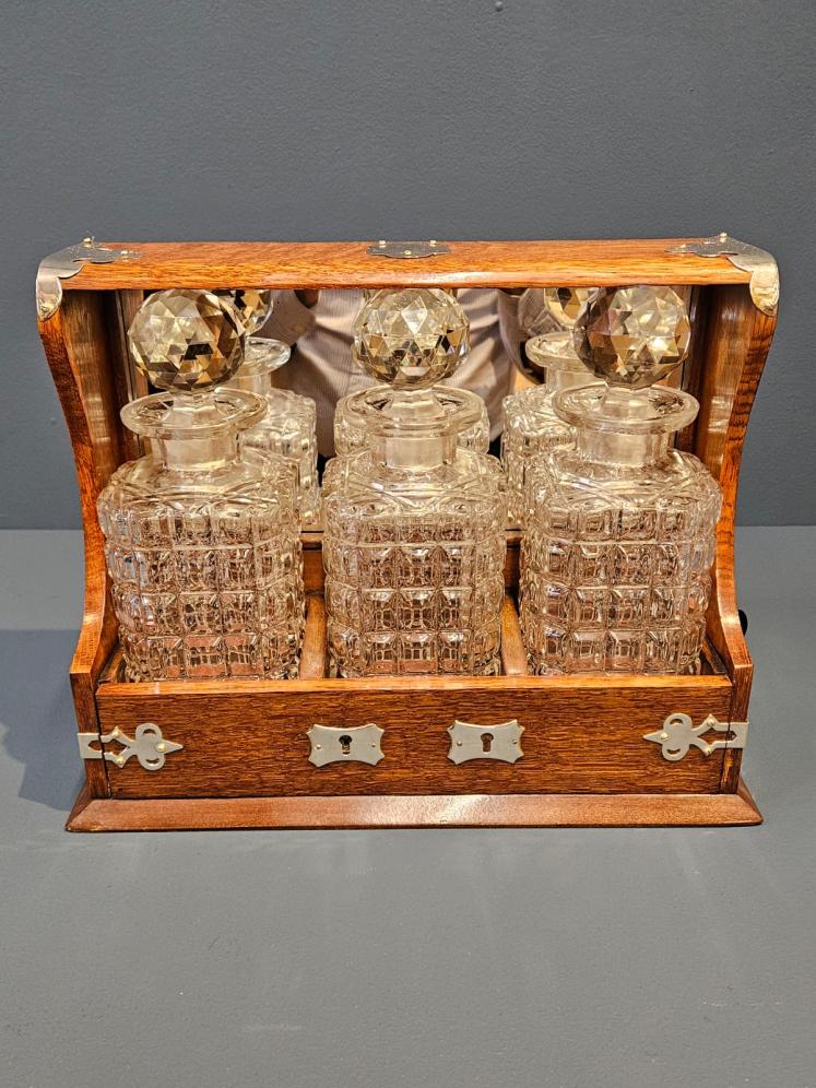 Victorian Oak and Silver Plated Three Bottle Tantalus  - Image 4