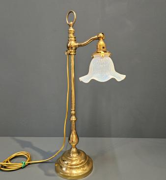 Edwardian Brass Rise and Fall Table Lamp - Image