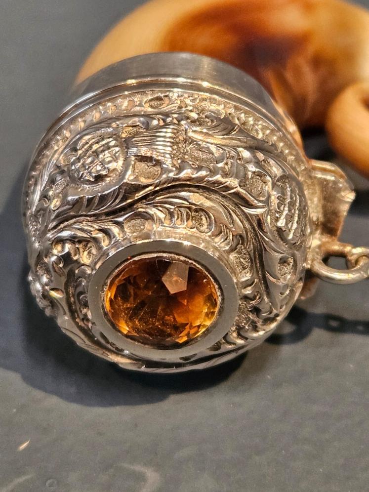 Superb Silver and Horn Vinaigrette Inset with Topaz - Image 3