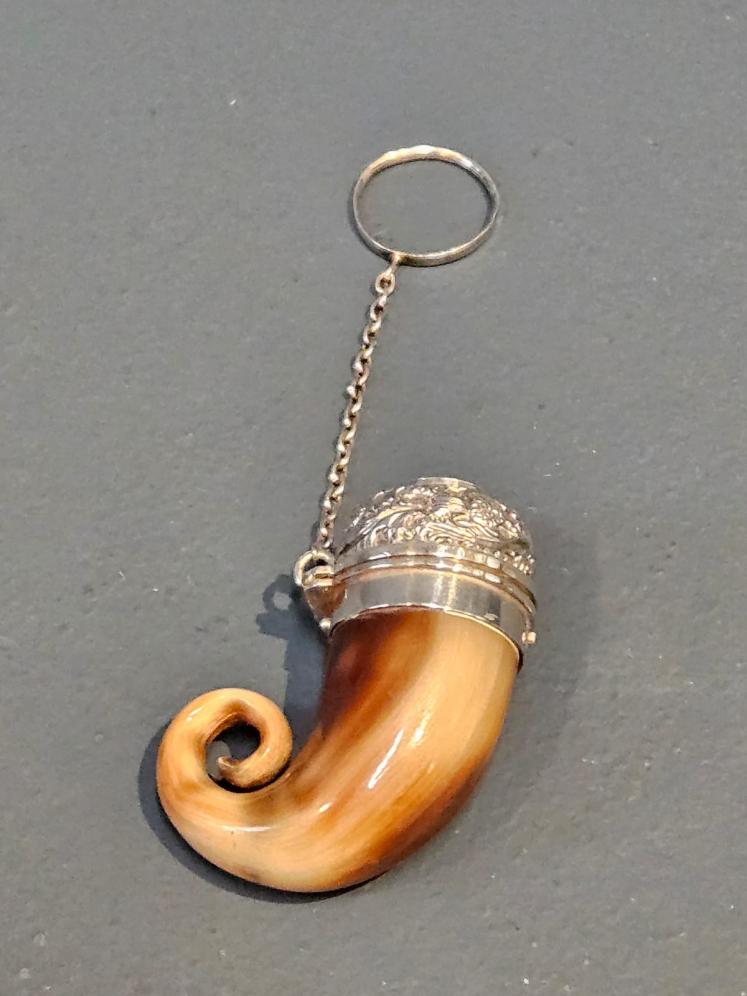 Superb Silver and Horn Vinaigrette Inset with Topaz - Image 2