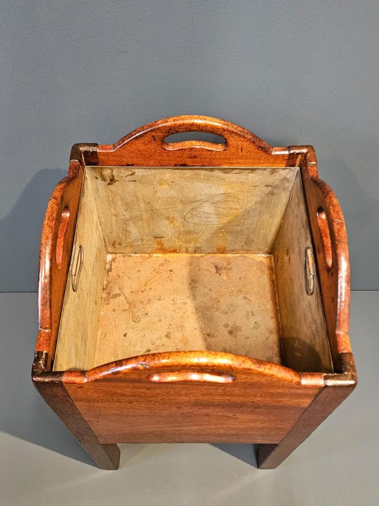 George III Mahogany Wine Cooler  - Image 3