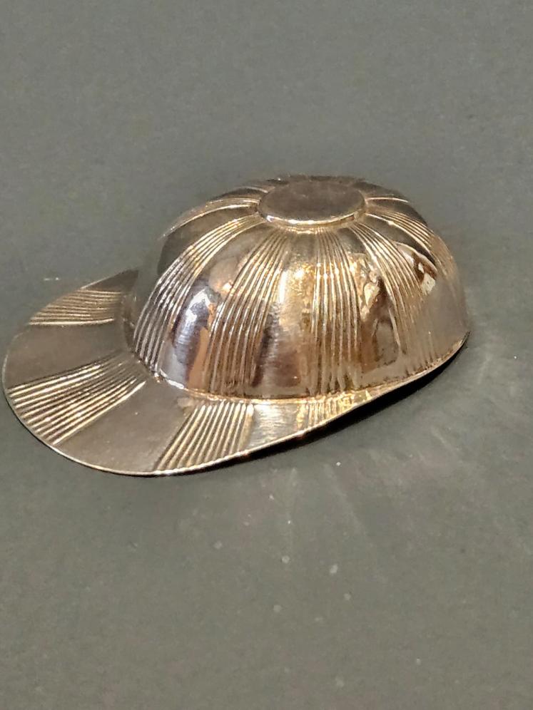 George III Silver Jockey Cap Caddy Spoon  - Image 5