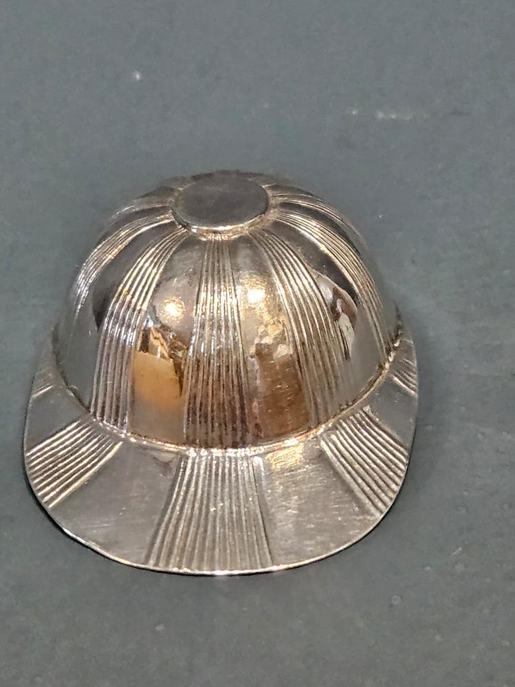 George III Silver Jockey Cap Caddy Spoon  - Image 2