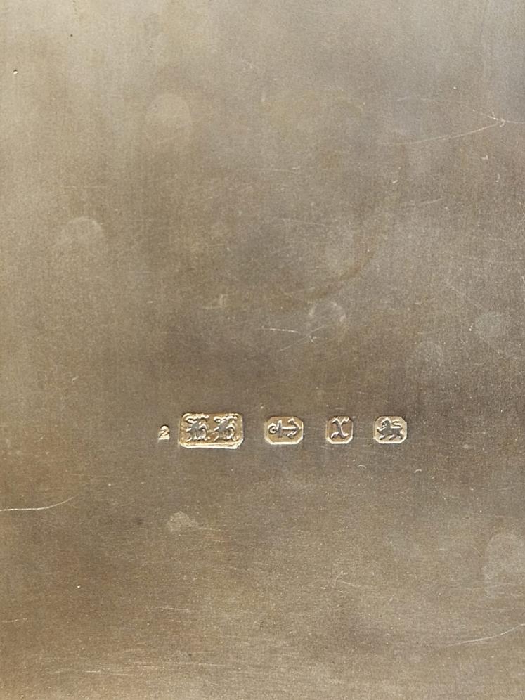 Heavy Quality Victorian Engraved Silver Cigar Case  - Image 7