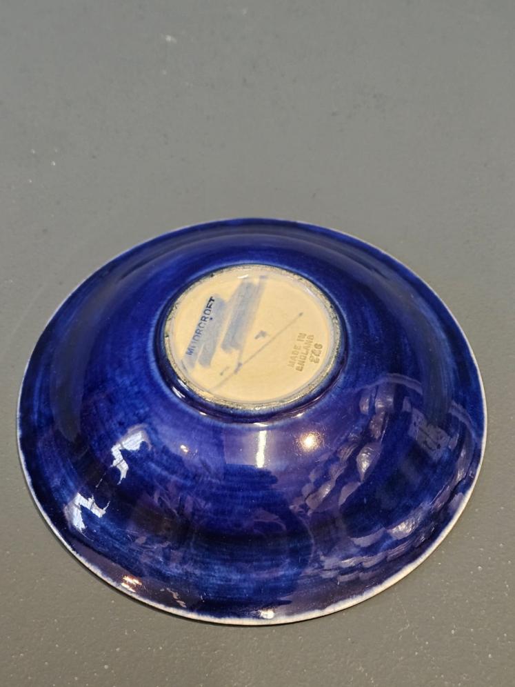 Moorcroft Pomegranate on Ochre Clay Shallow Bowl  - Image 4