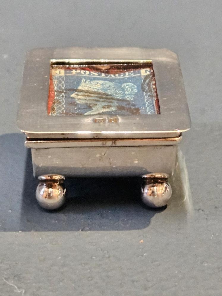 Edwardian Silver Stamp Box - Image 4