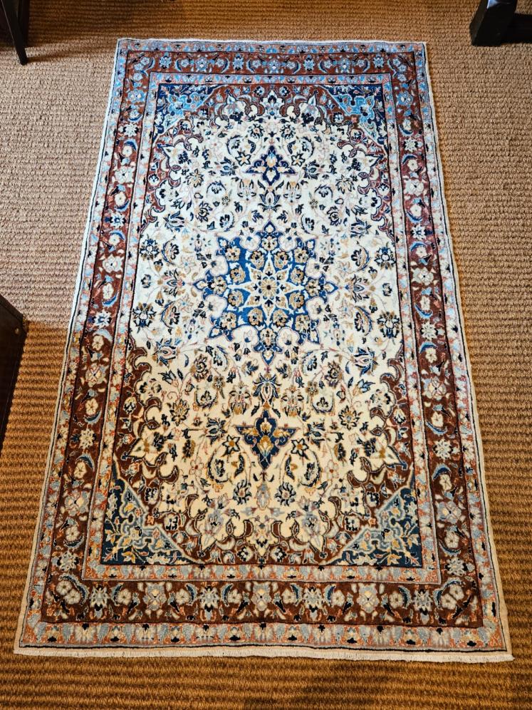 Fine Quality Persian Wool and Silk Rug - Image 1
