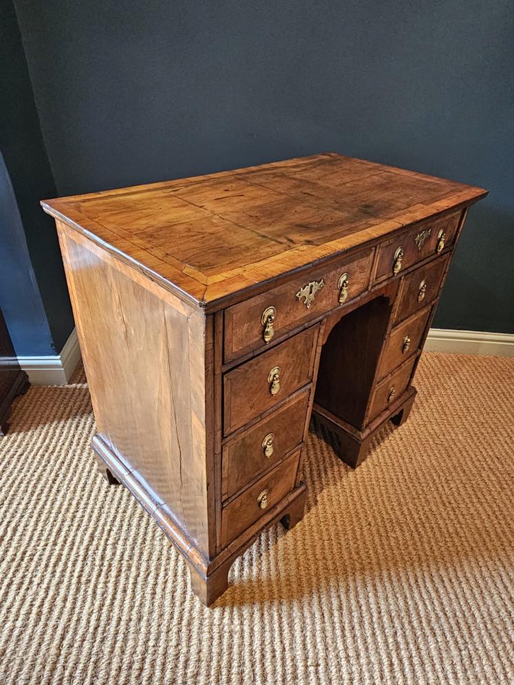 George I Walnut Kneehole Desk  - Image 2
