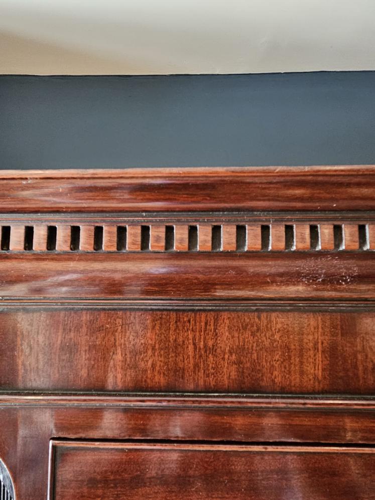 George III Mahogany Chest on Chest  - Image 5