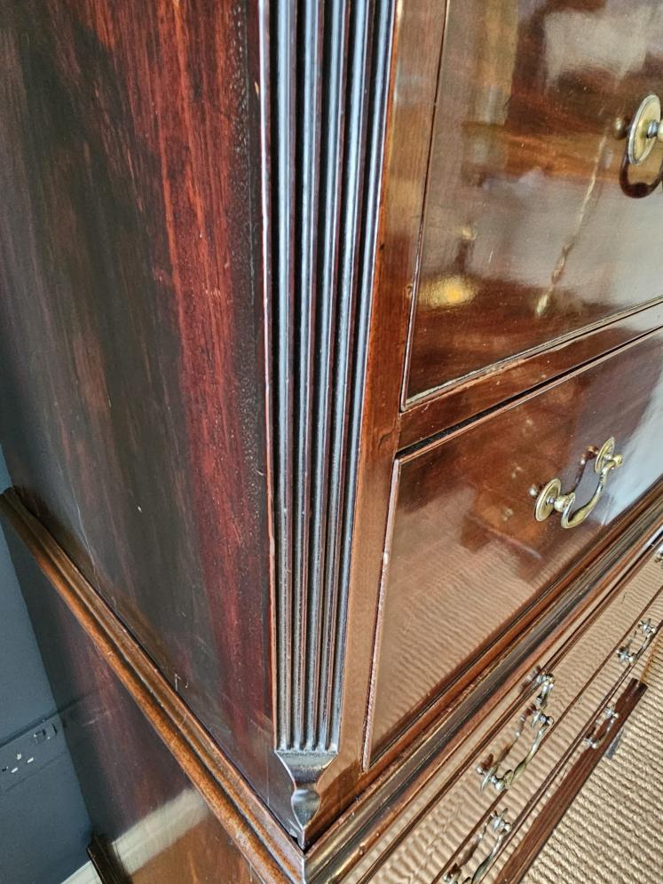 George III Mahogany Chest on Chest  - Image 3
