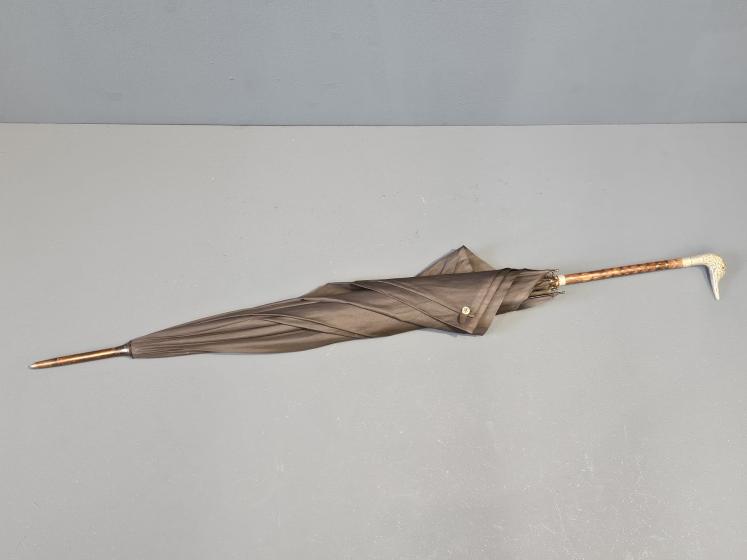 Edwardian Silver Ducks Head Handle Umbrella  - Image 6