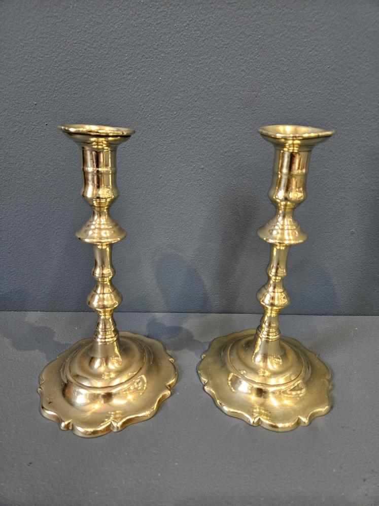 Pair of George III Brass Petal Base Candlesticks - Image 1