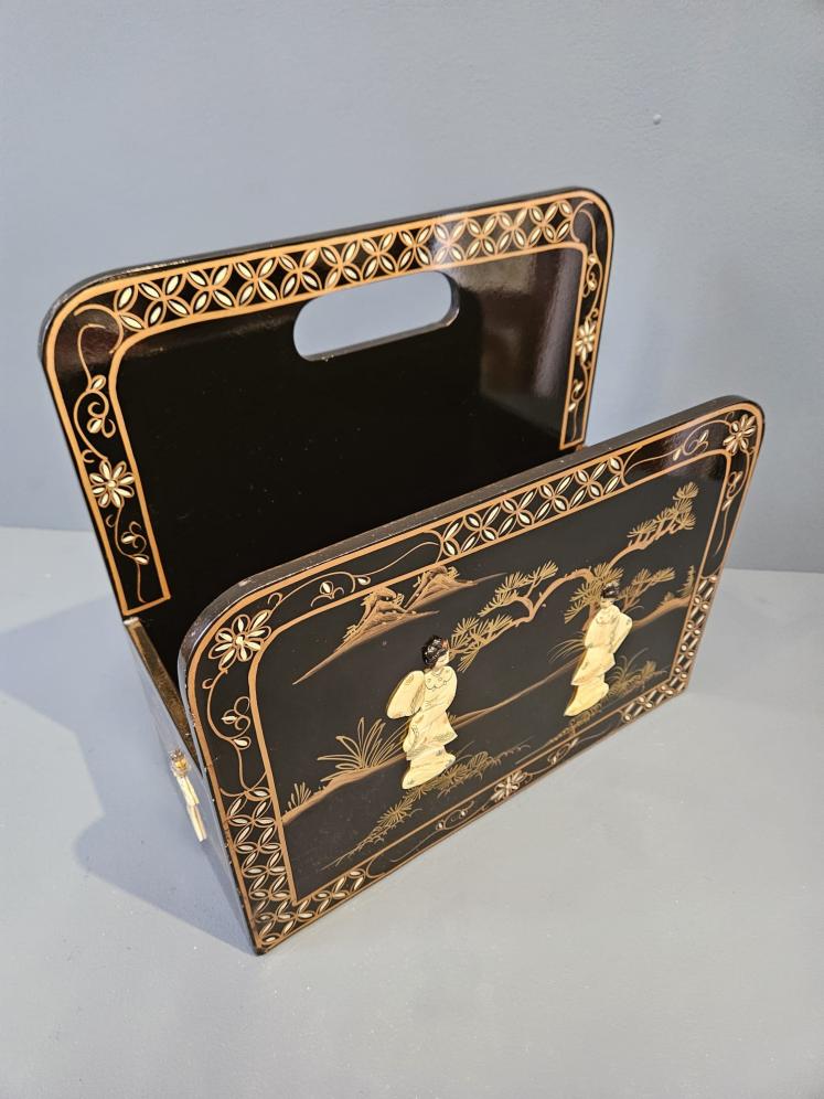 1920's Chinoiserie Magazine Rack - Image 2