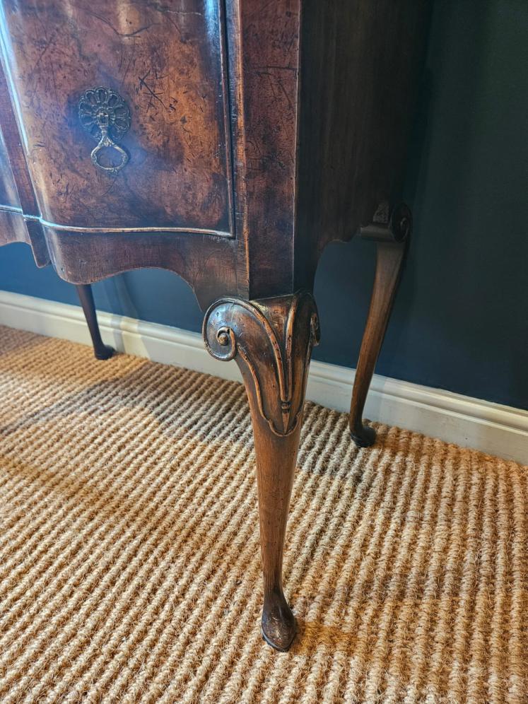 Small Proportion Edwardian Walnut Chest on Stand - Image 4