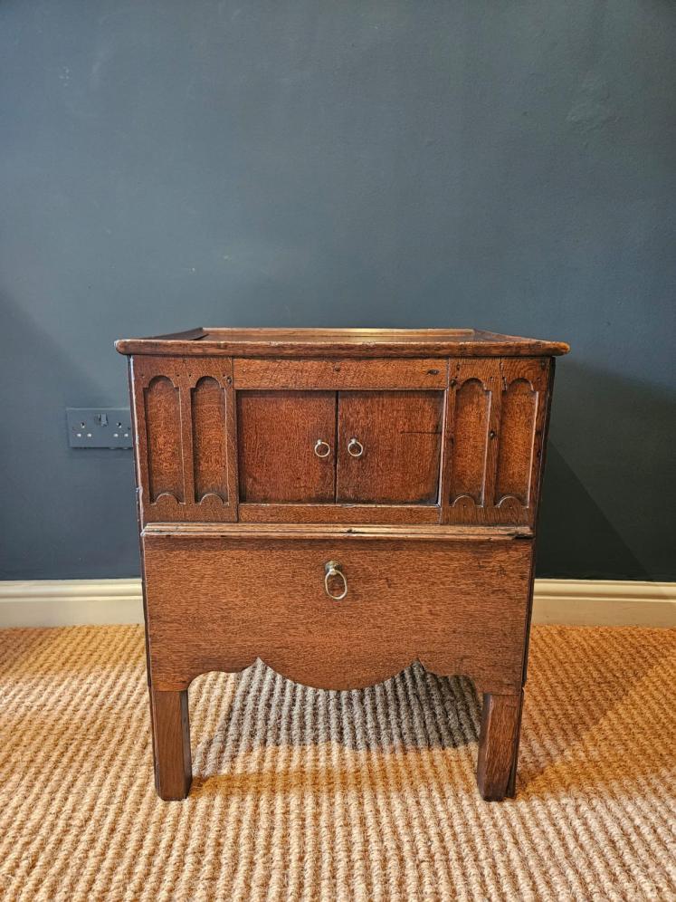 George III Oak Night Stand - Image 6