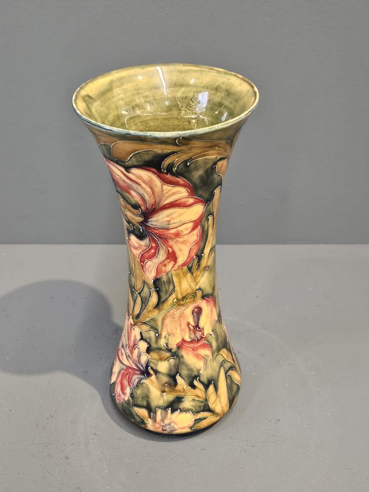 Superb Large Moorcroft Spanish Vase - Image 6