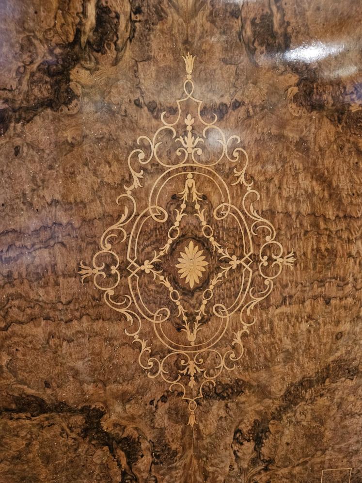 Outstanding Quality Mid Victorian Inlaid Burr Walnut Serpentine Fronted Credenza - Image 9