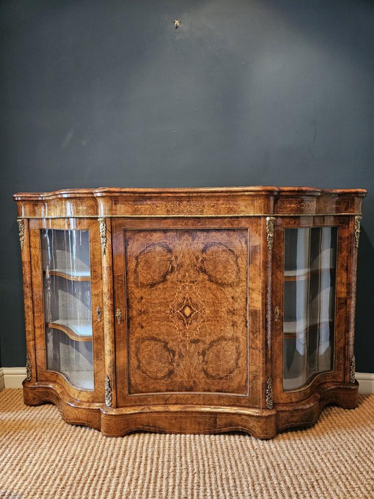 Outstanding Quality Mid Victorian Inlaid Burr Walnut Serpentine Fronted Credenza - Image 1