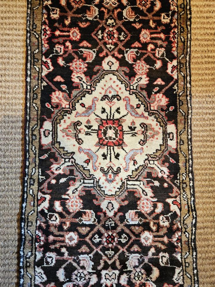 8' Persian Pure Wool Runner Rug - Image 7
