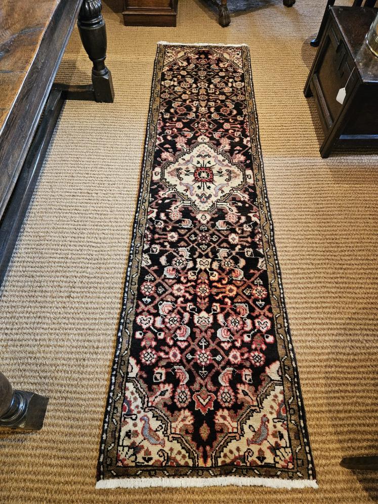 8' Persian Pure Wool Runner Rug - Image 5