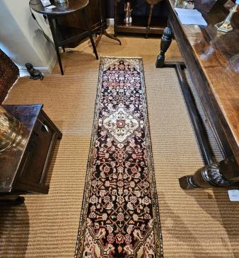 8' Persian Pure Wool Runner Rug - Image