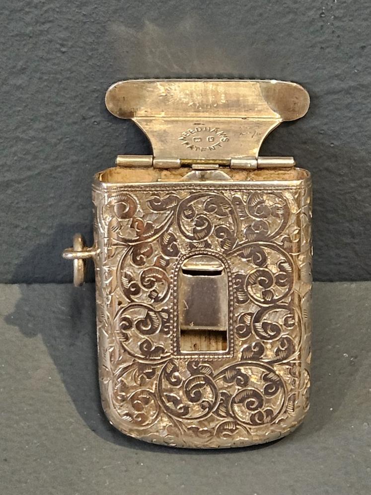 Victorian Silver Slide Opening Vesta Case - Image 3