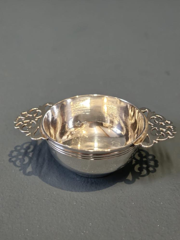 Edwardian Edinburgh Silver Quaich - Image 1