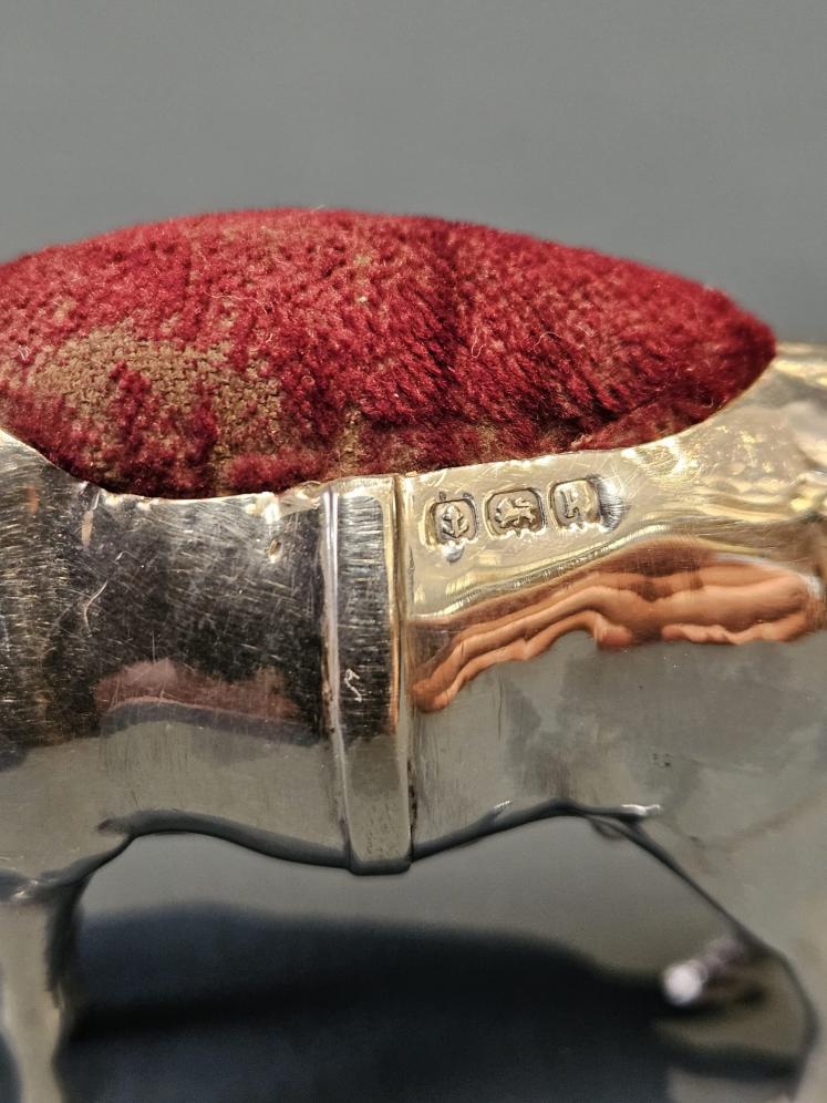 Edwardian Silver Bull Pin Cushion  - Image 8