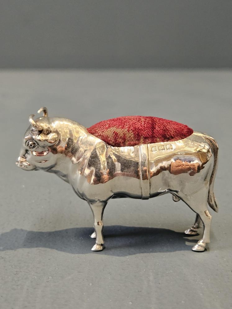 Edwardian Silver Bull Pin Cushion  - Image 7