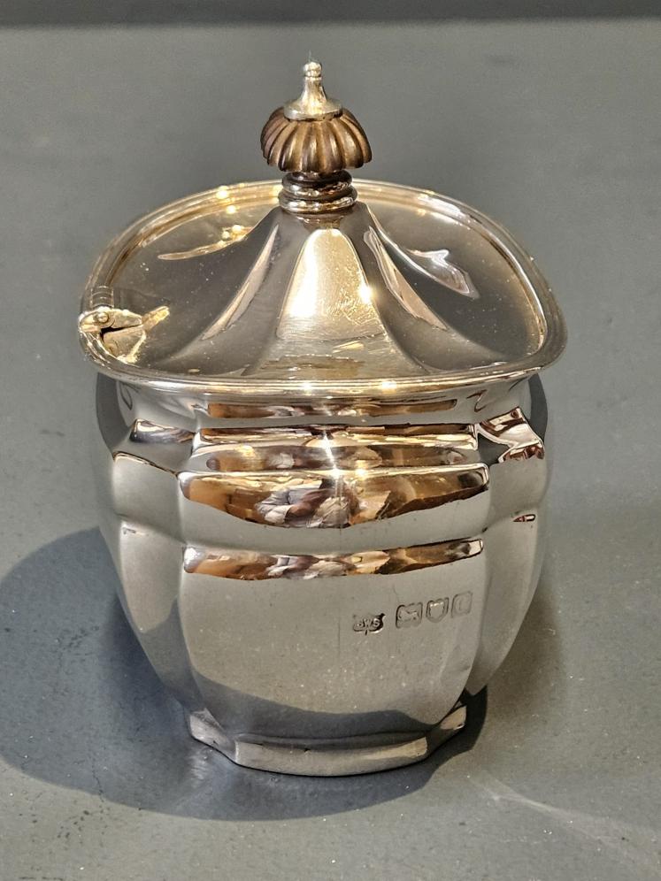 Victorian Silver Tea Caddy  - Image 6