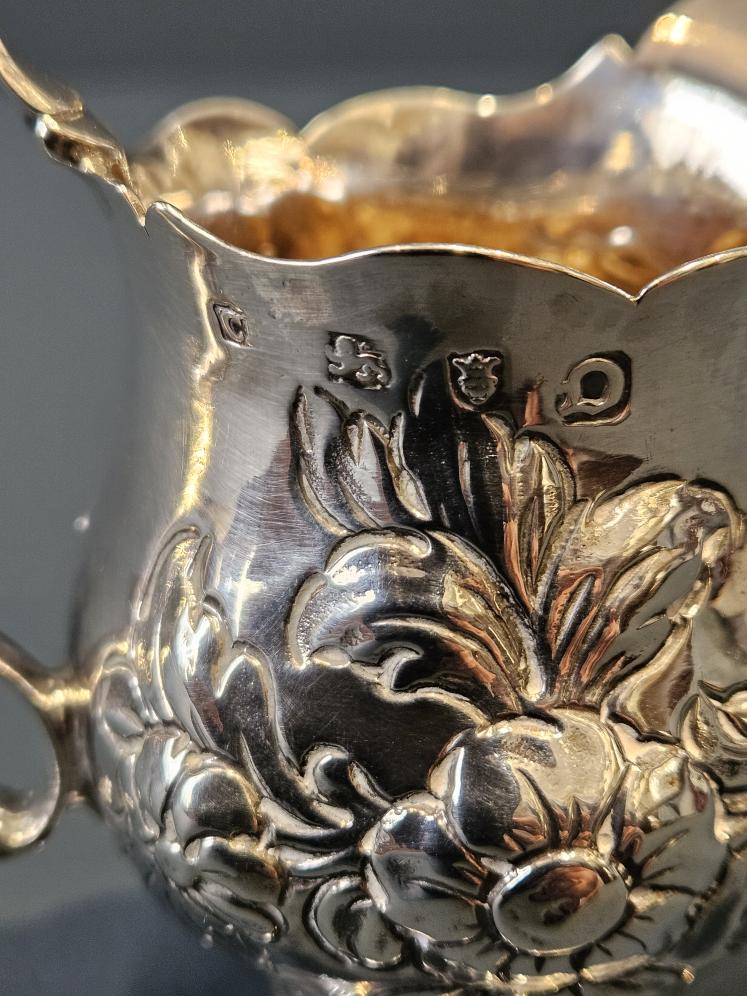 George III silver cream jug  - Image 4