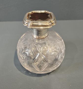 Silver and Tortoise Shell Topped Cut Crystal Scent Bottle  - Image