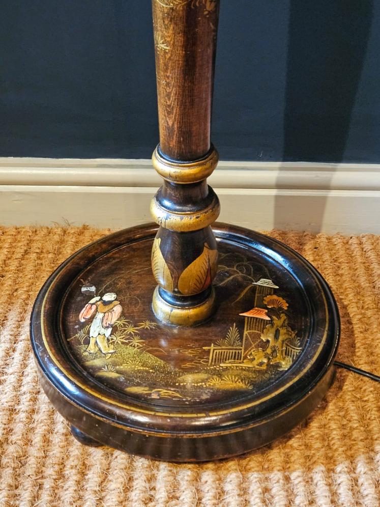 1920's Chinoiserie Decorated Lamp Standard - Image 5