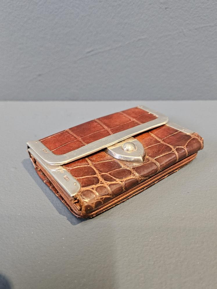 Victorian Silver Trimmed Crocodile Skin Purse - Image 4
