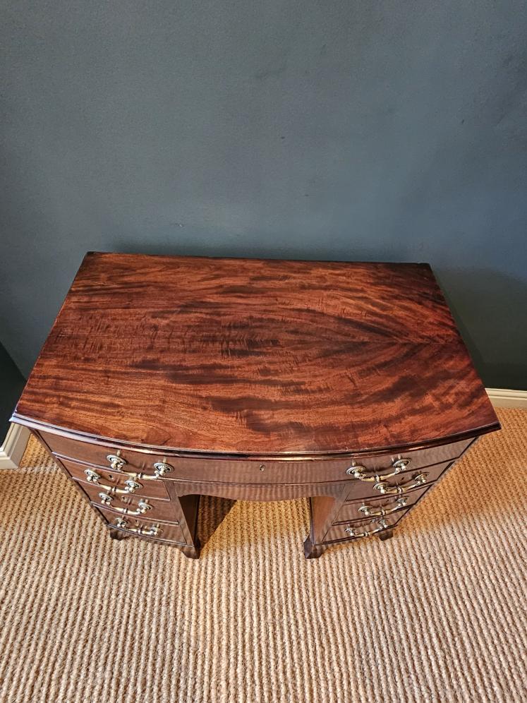 Fine Quality George III Mahogany Secretaire Dressing Chest - Image 6