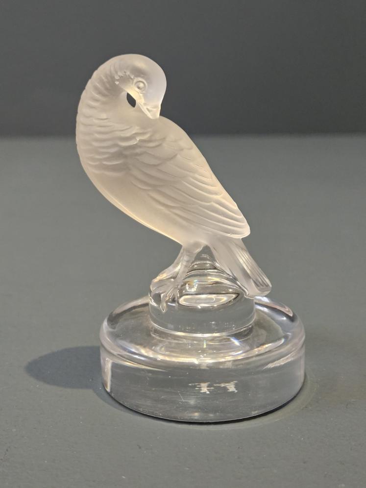 Lalique Preening Bird Paperweight - Image 1