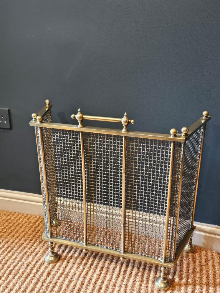 Victorian Cast Brass Framed Fire Guard - Image 5
