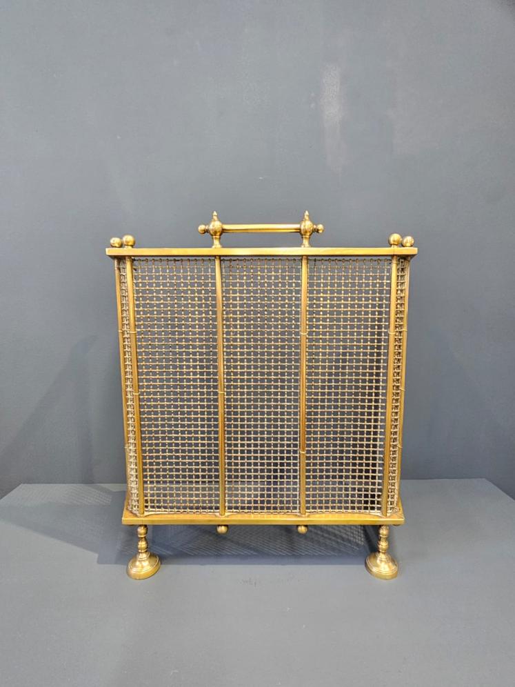 Victorian Cast Brass Framed Fire Guard - Image 1