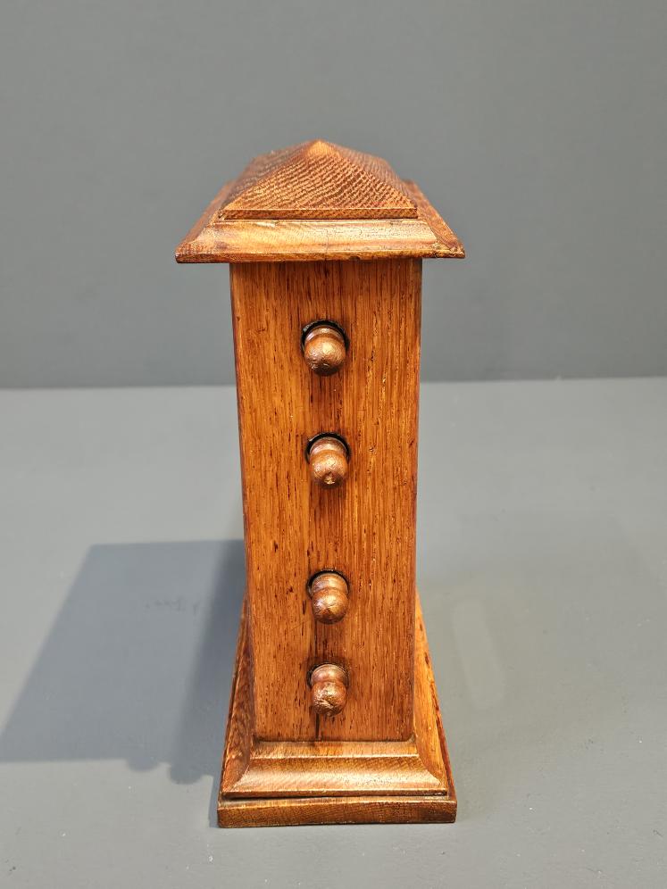 Victorian Oak Perpetual Desk Calendar - Image 5