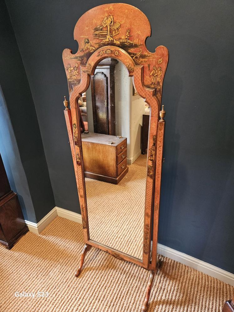 Superb Large 1920's Chinoiserie Cheval Mirror  - Image 2
