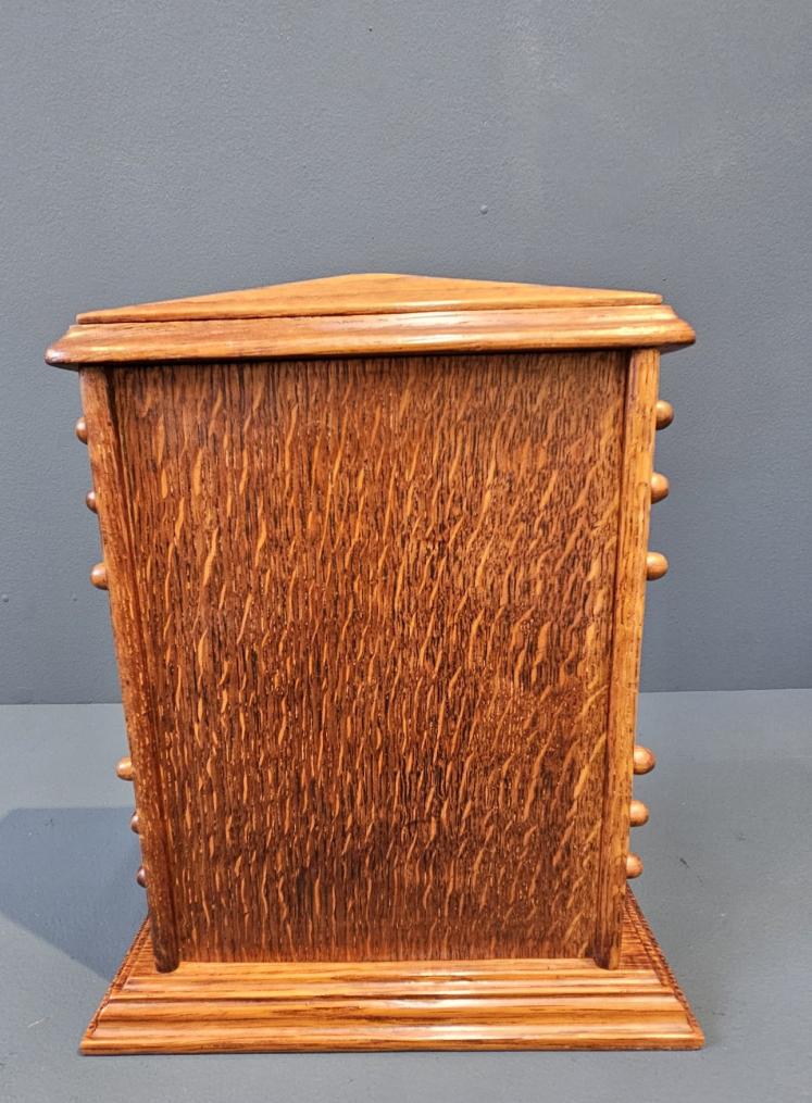 Large Late Victorian Figured Oak Perpetual Desk Calendar  - Image 4