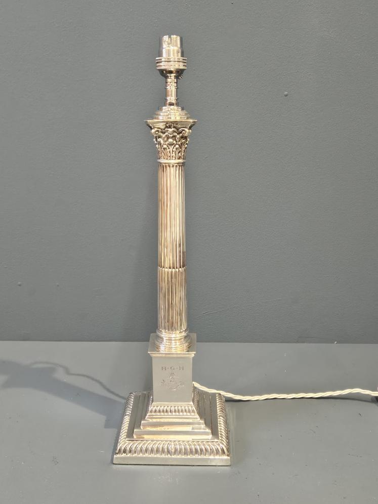 Superb Late Victorian Silver Corinthian Column Table Lamp - Image 1