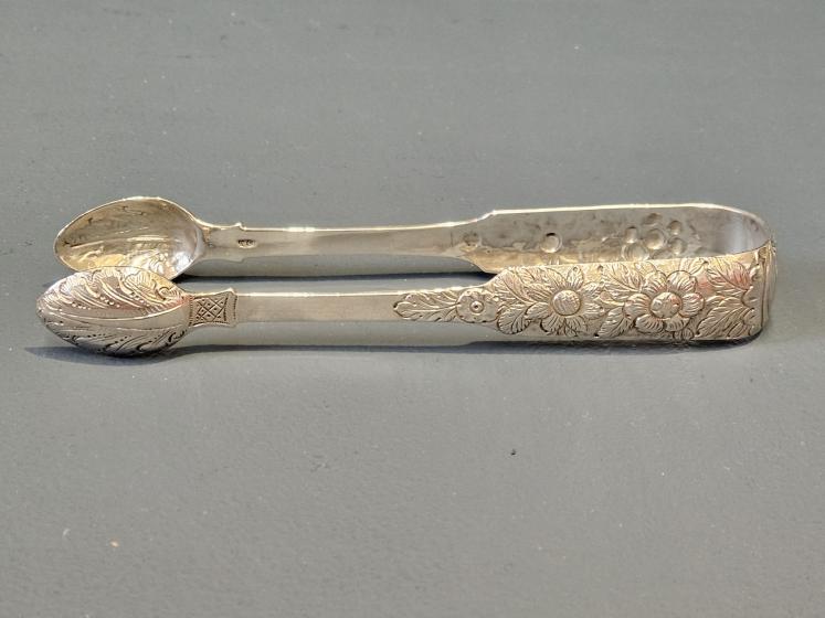 Large Pair of Fine Quality George III Dublin Silver Sugar Tongs - Image 1