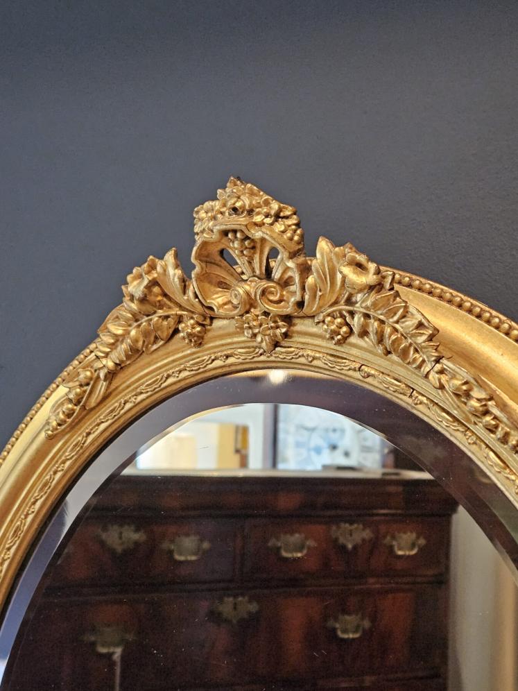 Mid Victorian Oval Timber Gilt Mirror - Image 3