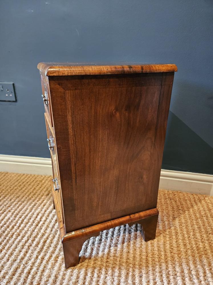 Matching Pair of Victorian Walnut Bedside Chests - Image 3