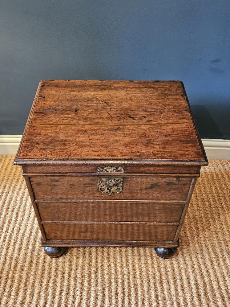 George I Oak Close Stool - Image 7