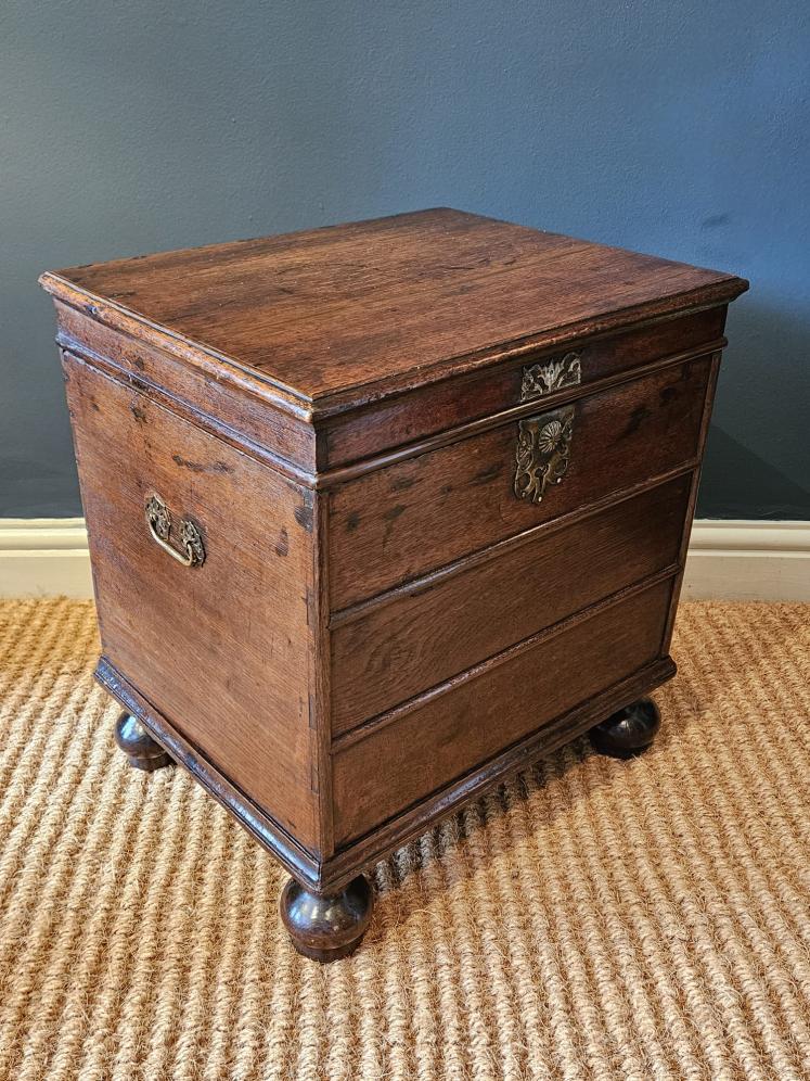 George I Oak Close Stool - Image 6