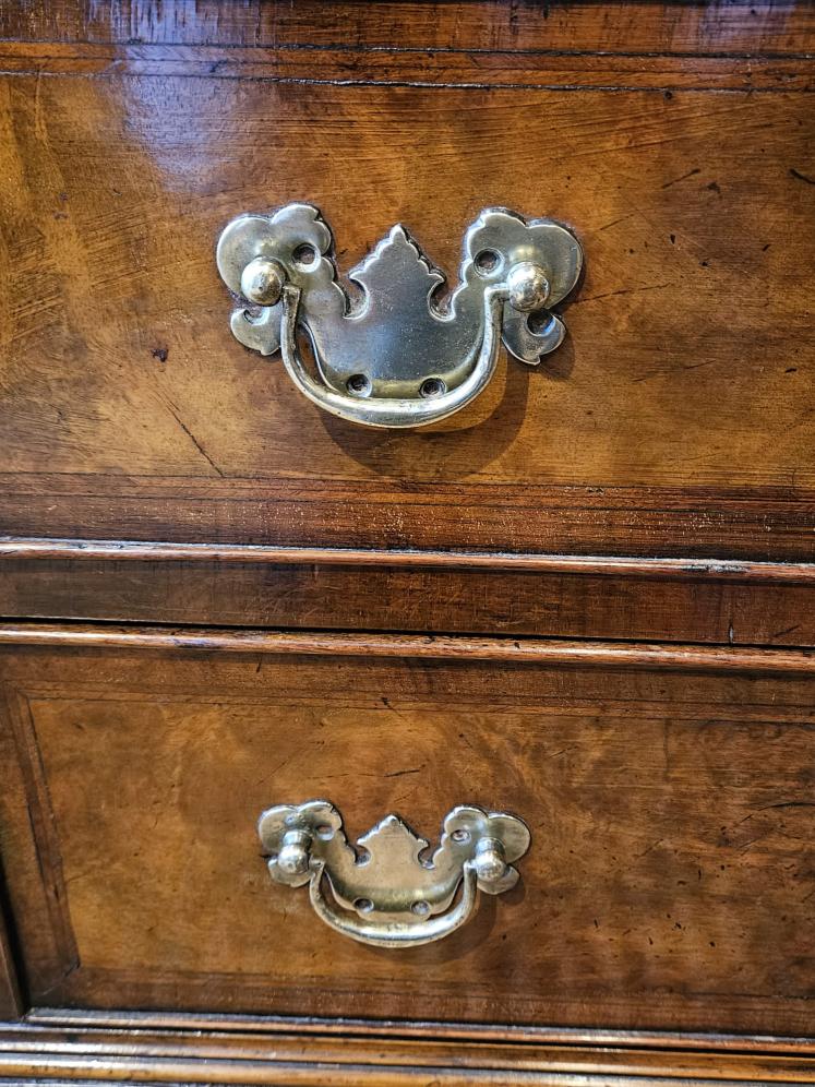 Small George III Walnut Chest of Drawers - Image 2